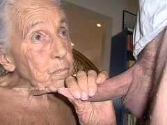 Scrawny old granny does like a cock!